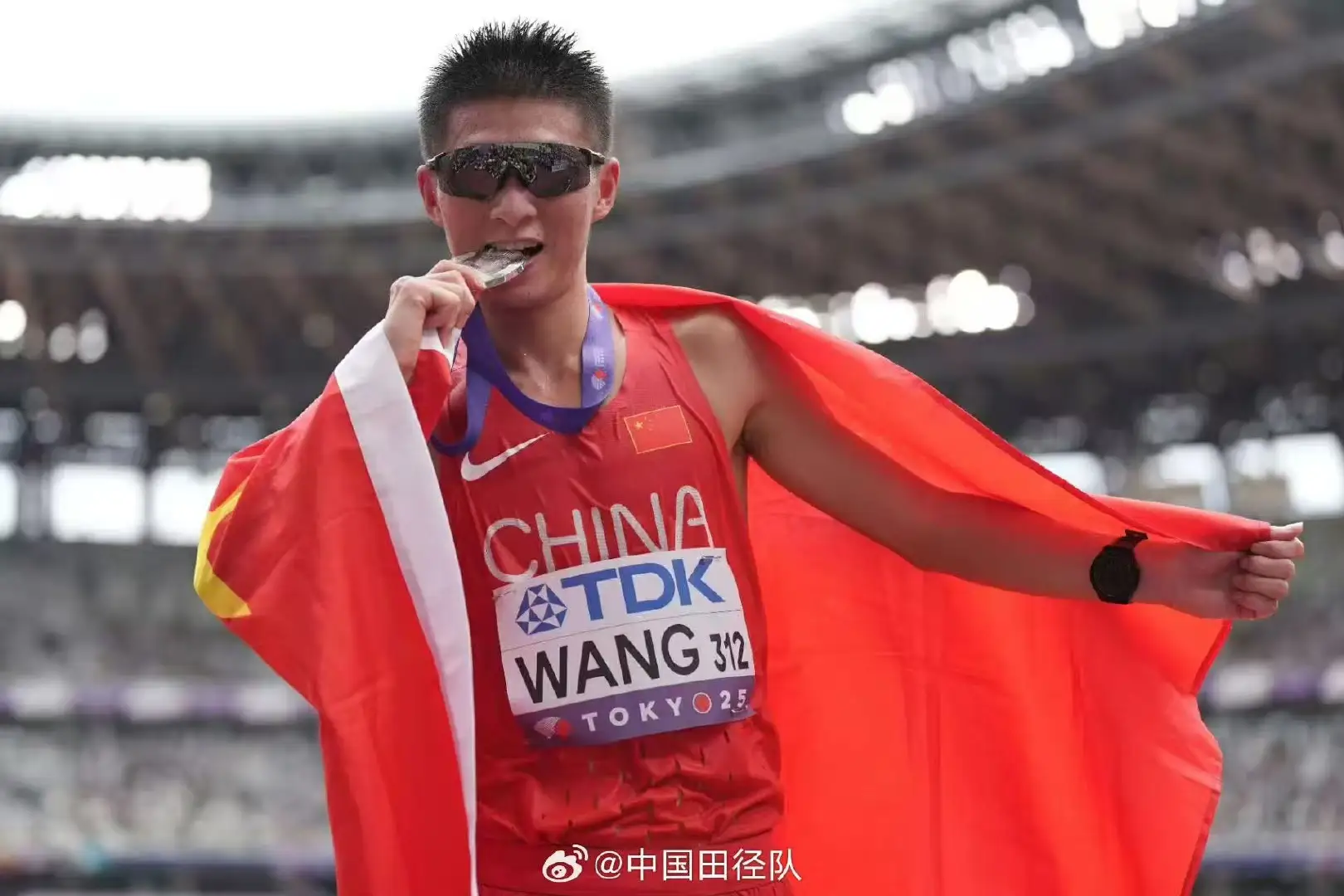 王朝朝  竞走运动员